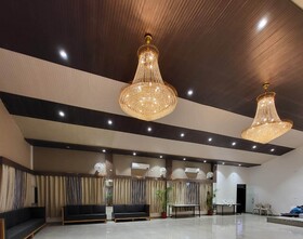 TGI Insignia Resort & Villa's