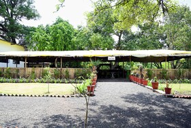 TGI Insignia Resort & Villa's