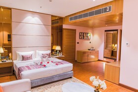 The Maple Hotel