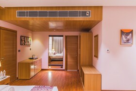 The Maple Hotel
