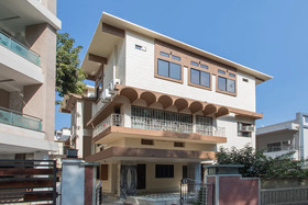 The Park View By OYO Rooms