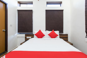 The Park View By OYO Rooms