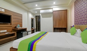 Hotel Johri Residency by Treebo Hotels