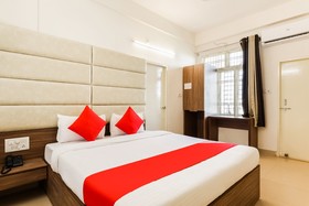 Tunez by OYO Rooms