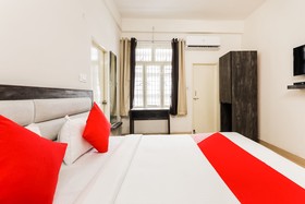 Tunez by OYO Rooms