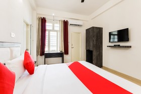 Tunez by OYO Rooms
