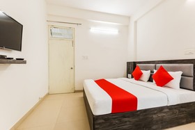 Tunez by OYO Rooms