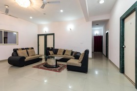 Vasundhara Gardens by OYO Rooms