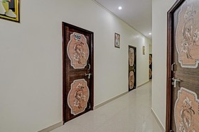 Vidhya Palace by OYO Rooms