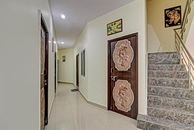 Vidhya Palace by OYO Rooms