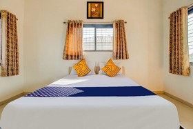 Mango Resorts by OYO Rooms