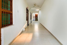 Ashoka Hotel And Guest House by OYO Rooms