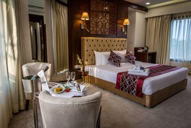 Clarks Inn Suites Gwalior