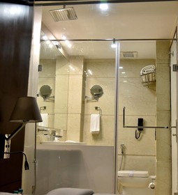 Clarks Inn Suites Gwalior
