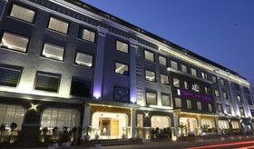 Clarks Inn Suites Gwalior