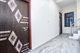 FabExpress Royal Villas