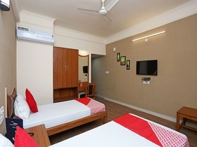 Hotel Prahlad Inn