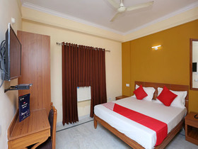 Hotel Prahlad Inn