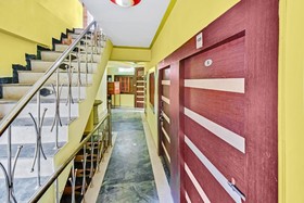 Hotel Ratnakar Plaza by OYO Rooms