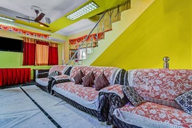 Hotel Ratnakar Plaza by OYO Rooms