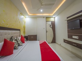 Hotel Saya Inn By OYO Rooms