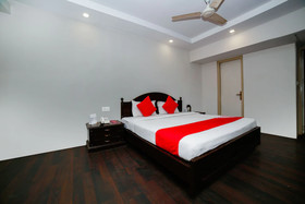 Hotel Shelter by OYO Rooms