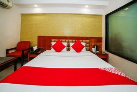 Hotel Shelter by OYO Rooms