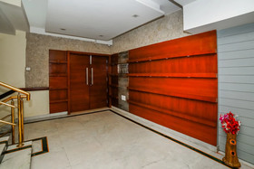 Hotel Shelter by OYO Rooms