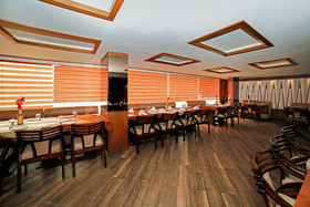Hotel Shelter by OYO Rooms