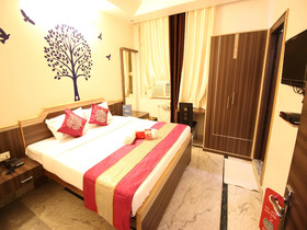 Hotel Virasat