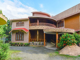 OYO 15933 Hotel V Square