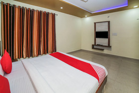 Sanskar Guest House By OYO Rooms