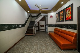 Sanskar Guest House By OYO Rooms