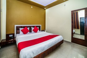 Sanskar Guest House By OYO Rooms