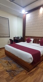 Shivhari Hotel & Resort