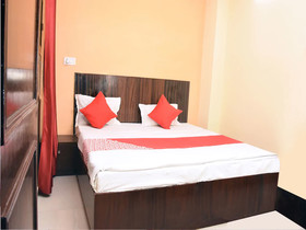 Shree Ambe Tara Guest House By OYO Rooms