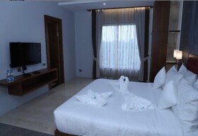 The Royal Class Hotel