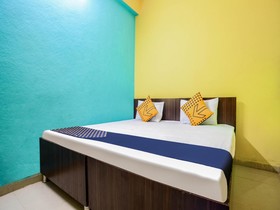 Hotel Aashram by OYO Rooms