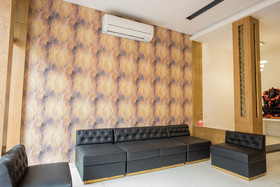 Anroute Stays South Tukoganj