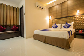 Anroute Stays South Tukoganj