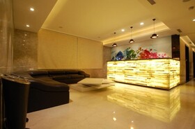 Click Hotel Sapphire Star By Suba