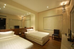 Click Hotel Sapphire Star By Suba