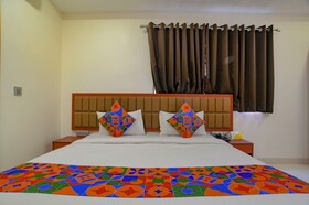 Day2Day by FabHotel