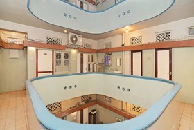 Goroomgo Ashta Lakshmi Tourist Indore