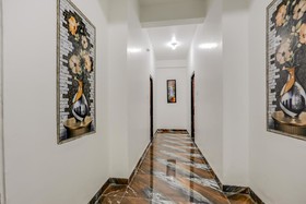 Hotel Arrowcity Inn by OYO Rooms