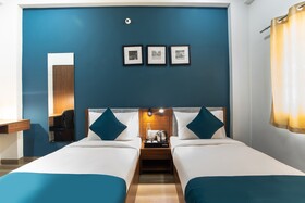 Hotel Ballfin Indore