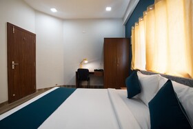 Hotel Ballfin Indore