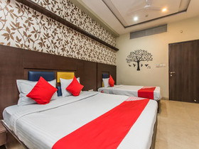 Hotel Bee Town By FabHotels