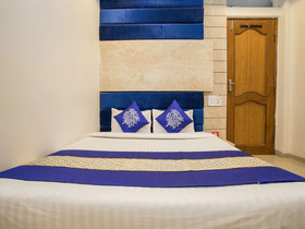 Hotel Care Residency By OYO Rooms