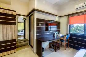 Playotel Inn Golden Treat